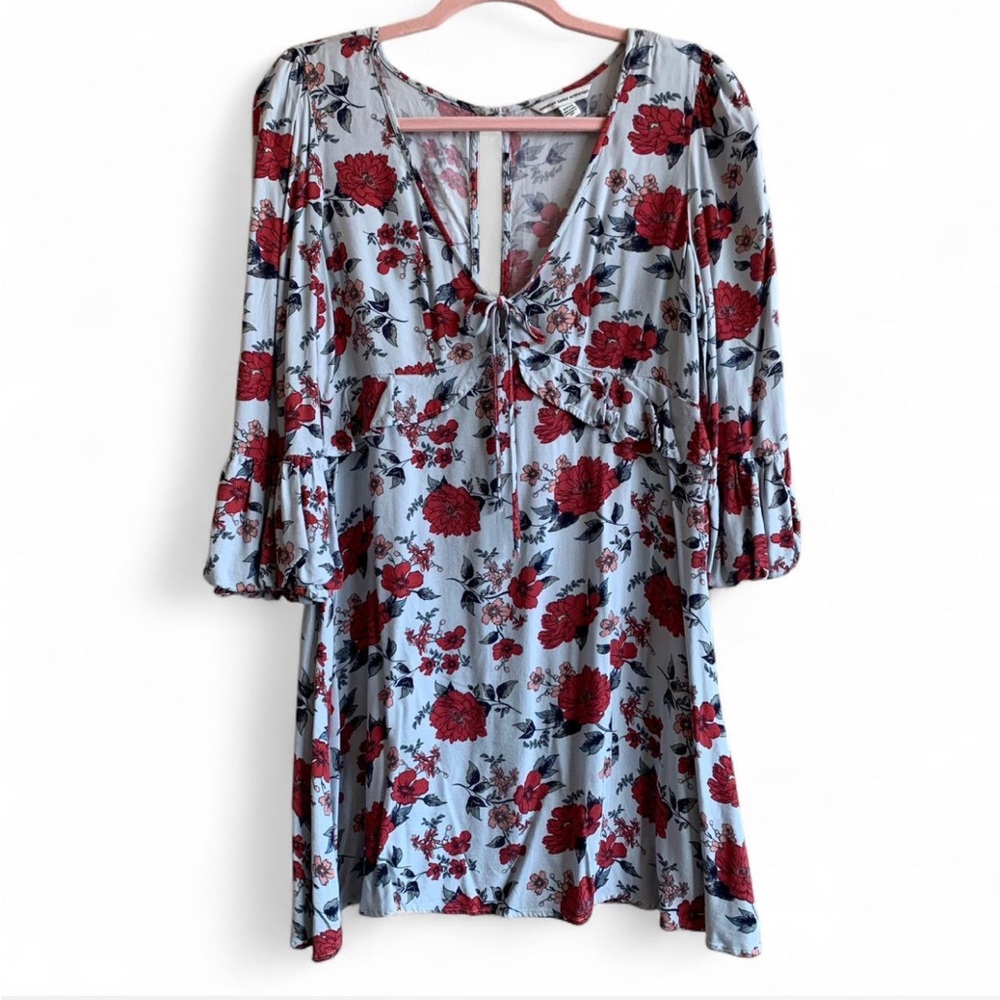 American Eagle Outfitters Blue and Red Floral Dress